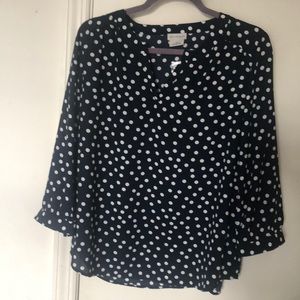 NWT Van Heusen Navy Blue Polka Dot Blouse Med